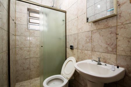 Banheiro de apartamento para alugar com 2 quartos, 60m² em Centro, Cotia