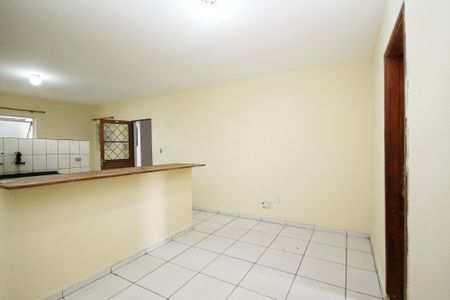 Sala de apartamento para alugar com 2 quartos, 60m² em Centro, Cotia