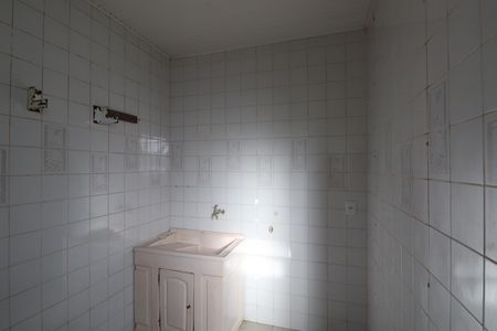 Casa para alugar com 40m², 1 quarto e sem vagaÁrea de Serviço