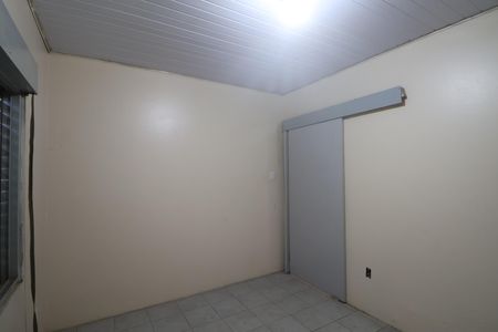 Quarto de casa para alugar com 1 quarto, 40m² em Rio Branco, Canoas
