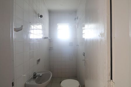 Banheiro de casa para alugar com 1 quarto, 40m² em Rio Branco, Canoas