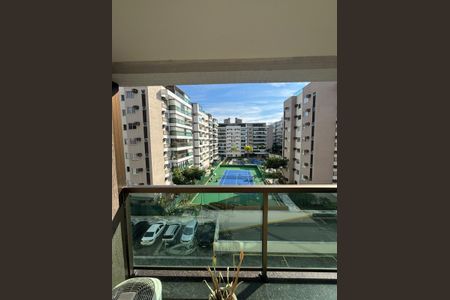 Apartamento à venda com 76m², 2 quartos e 1 vaga Apartamento à venda com 76m², 2 quartos e 1 vagaVista