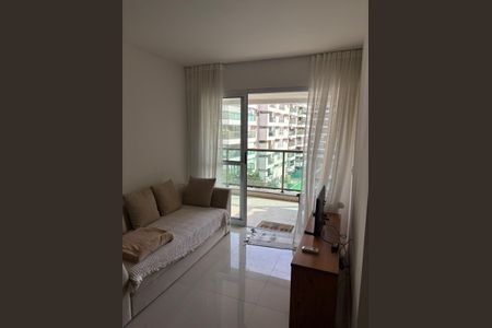 Apartamento à venda com 76m², 2 quartos e 1 vaga Apartamento à venda com 76m², 2 quartos e 1 vagaQuarto