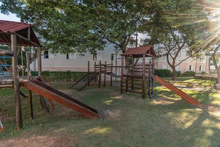 Apartamento para alugar com 47m², 2 quartos e 1 vaga Apartamento para alugar com 47m², 2 quartos e 1 vagaÁrea comum - Playground