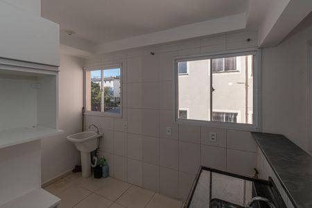 Apartamento para alugar com 47m², 2 quartos e 1 vaga Apartamento para alugar com 47m², 2 quartos e 1 vagaCozinha e Área de Serviço