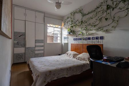 Apartamento à venda com 2 quartos, 192m² em Santo Antônio, Belo Horizonte