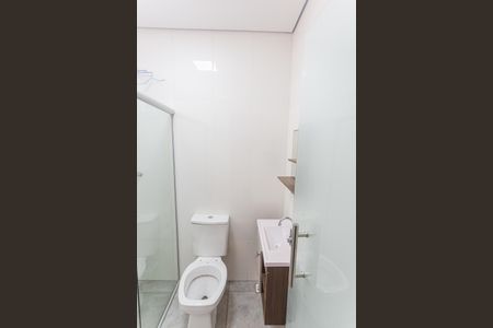 Banheiro Social de kitnet/studio para alugar com 1 quarto, 50m² em Santa Efigênia, Belo Horizonte