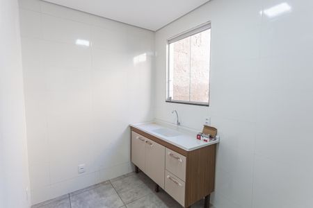 Cozinha de kitnet/studio para alugar com 1 quarto, 50m² em Santa Efigênia, Belo Horizonte