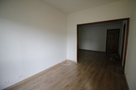 Sala de apartamento para alugar com 2 quartos, 68m² em Pechincha, Rio de Janeiro