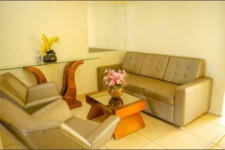 Apartamento à venda com 59m², 2 quartos e 1 vaga Apartamento à venda com 59m², 2 quartos e 1 vagaHall social