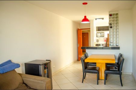 Apartamento à venda com 59m², 2 quartos e 1 vaga Apartamento à venda com 59m², 2 quartos e 1 vagaSala