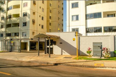 Apartamento à venda com 59m², 2 quartos e 1 vaga Apartamento à venda com 59m², 2 quartos e 1 vagaFachada e portaria