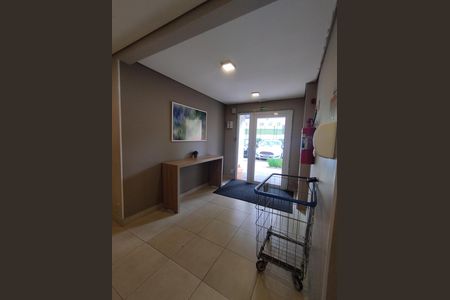 Apartamento para alugar com 43m², 2 quartos e sem vaga Apartamento para alugar com 43m², 2 quartos e sem vagaHall de entrada