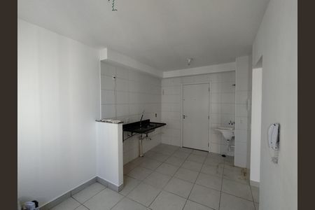 Apartamento para alugar com 43m², 2 quartos e sem vaga Apartamento para alugar com 43m², 2 quartos e sem vagaSala/Cozinha