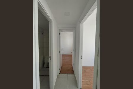 Apartamento para alugar com 43m², 2 quartos e sem vaga Apartamento para alugar com 43m², 2 quartos e sem vagaCorredor