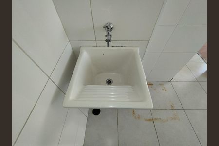 Área de Serviço de apartamento para alugar com 2 quartos, 43m² em Sacoma, São Paulo
