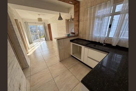 Cozinha de apartamento para alugar com 2 quartos, 70m² em Centro, Ribeirão Pires