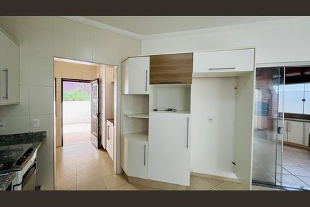Casa à venda com 2 quartos, 120m² em Vila Industrial (campinas), Campinas
