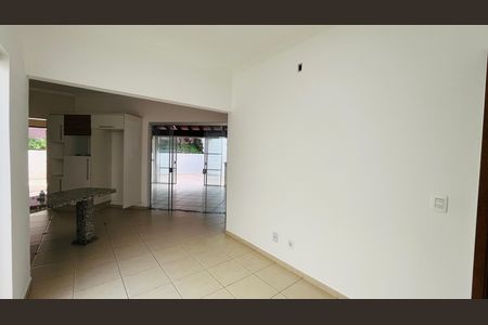 Casa à venda com 2 quartos, 120m² em Vila Industrial (campinas), Campinas