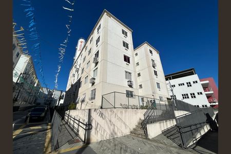 Fachada do bloco de apartamento para alugar com 2 quartos, 42m² em Madureira, Rio de Janeiro