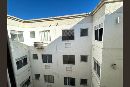 Vista do Quarto 2 de apartamento para alugar com 2 quartos, 42m² em Madureira, Rio de Janeiro