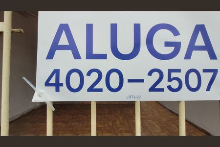 Casa para alugar com 125m², 3 quartos e 1 vaga Casa para alugar com 125m², 3 quartos e 1 vagaPlaquinha código LRTJ-22 1VSP200-22