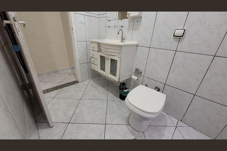 Casa para alugar com 125m², 3 quartos e 1 vaga Casa para alugar com 125m², 3 quartos e 1 vagaBanheiro