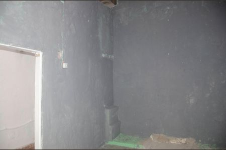 Casa para alugar com 3 quartos, 125m² em Vila Bartira, Itaquaquecetuba