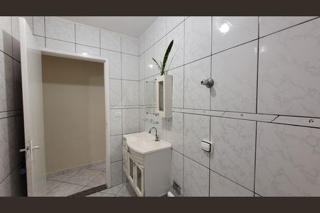 Casa para alugar com 125m², 3 quartos e 1 vaga Casa para alugar com 125m², 3 quartos e 1 vagaBanheiro