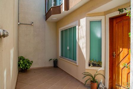 Casa de Condomínio para alugar com 3 quartos, 160m² em Vila Lucia, São Paulo