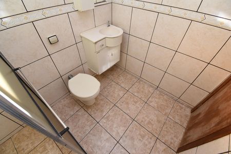 Casa à venda com 260m², 3 quartos e 2 vagasBanheiro 2