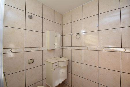 Casa à venda com 260m², 3 quartos e 2 vagasBanheiro 2