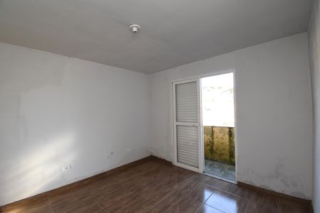Casa à venda com 260m², 3 quartos e 2 vagasSuíte