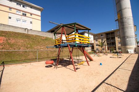 Apartamento para alugar com 48m², 2 quartos e 1 vaga Apartamento para alugar com 48m², 2 quartos e 1 vagaÁrea comum - Playground