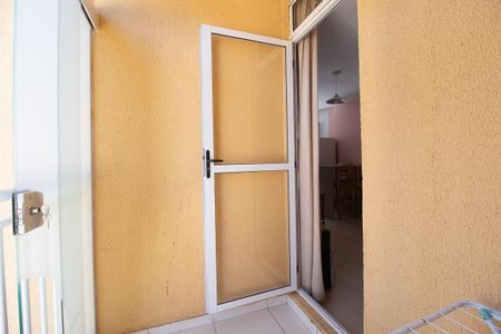Varanda da Sala de apartamento para alugar com 2 quartos, 48m² em Campo de Santana, Curitiba
