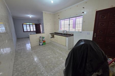 Casa para alugar com 90m², 2 quartos e 4 vagas Casa para alugar com 90m², 2 quartos e 4 vagasCozinha