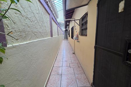Casa para alugar com 90m², 2 quartos e 4 vagas Casa para alugar com 90m², 2 quartos e 4 vagasQuintal