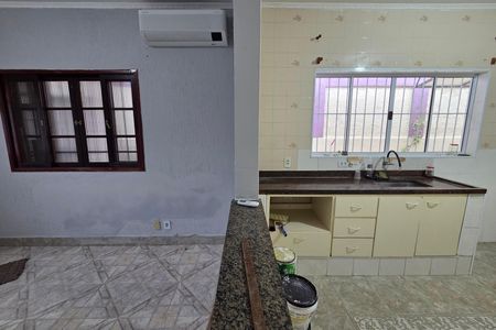 Casa para alugar com 90m², 2 quartos e 4 vagas Casa para alugar com 90m², 2 quartos e 4 vagasCozinha