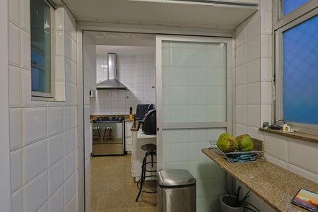 Apartamento para alugar com 3 quartos, 341m² em Gutierrez, Belo Horizonte