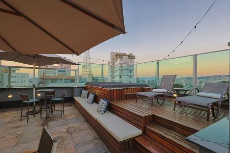 Apartamento para alugar com 3 quartos, 341m² em Gutierrez, Belo Horizonte