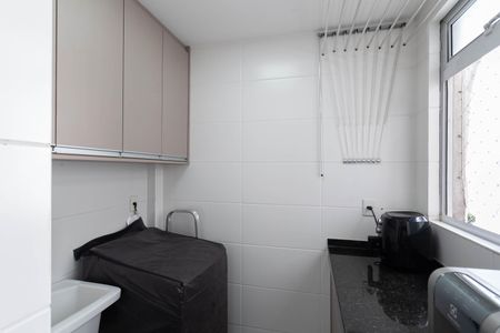 Cozinha e Área de Serviço de apartamento à venda com 2 quartos, 60m² em Ouro Preto, Belo Horizonte