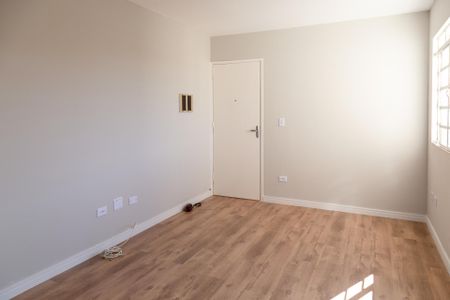 Sala de apartamento para alugar com 2 quartos, 45m² em Jardim Maria Dirce, Guarulhos