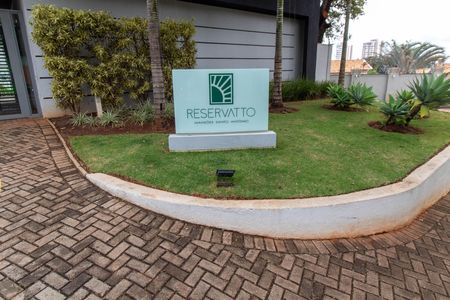 Apartamento à venda com 57m², 2 quartos e 2 vagas Apartamento à venda com 57m², 2 quartos e 2 vagasFACHADA