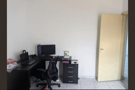 Apartamento para alugar com 57m², 2 quartos e sem vaga Apartamento para alugar com 57m², 2 quartos e sem vagaQuarto