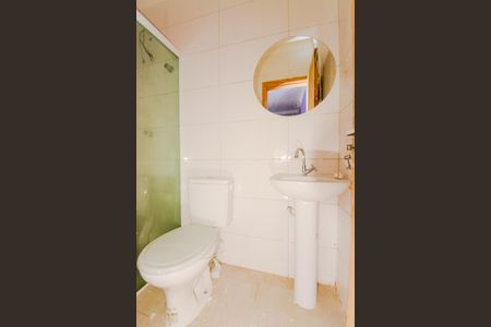 Banheiro de apartamento para alugar com 2 quartos, 40m² em Jardim Sao Luis (zona Norte), Guarulhos
