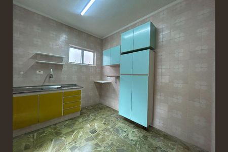 Apartamento para alugar com 2 quartos, 223m² em Centro, Guarujá