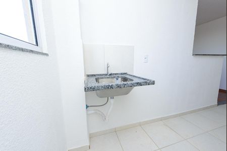 Apartamento à venda com 50m², 2 quartos e 1 vaga Apartamento à venda com 50m², 2 quartos e 1 vagaCozinha e Área de Serviço