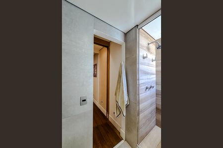 Apartamento para alugar com 87m², 3 quartos e 2 vagas Apartamento para alugar com 87m², 3 quartos e 2 vagasBanheiro da Suíte 1