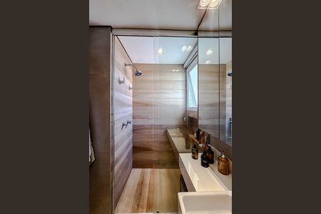 Apartamento para alugar com 87m², 3 quartos e 2 vagas Apartamento para alugar com 87m², 3 quartos e 2 vagasBanheiro da Suíte 1