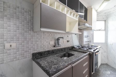 Cozinha de apartamento para alugar com 2 quartos, 45m² em Lauzane Paulista, São Paulo